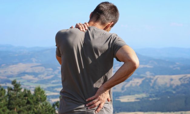 Hiking With Lower Back Pain | How to Avoid a Flare-Up