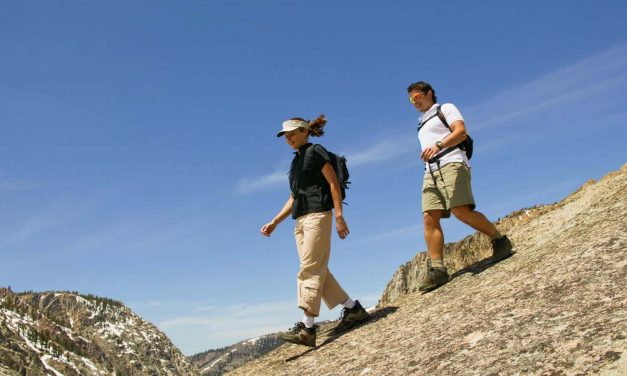 Knee Pain When Hiking Downhill | Causes & How to Fix It